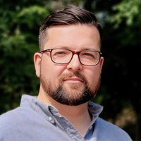 Headshot of Grant Fahlgren