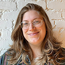 Headshot of Chloe Kahn