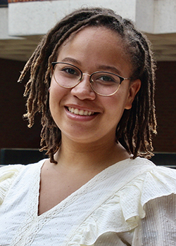 Headshot of Jeida Brooks